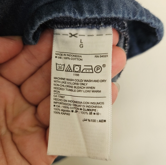 Chambray denim tunic dress by Old Navy in size L 100% cotton - Picture 3 of 4